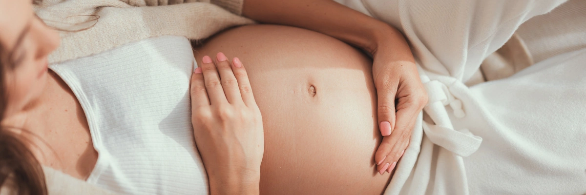 Pamiątka z ciąży – podaruj upominek młodej mamie