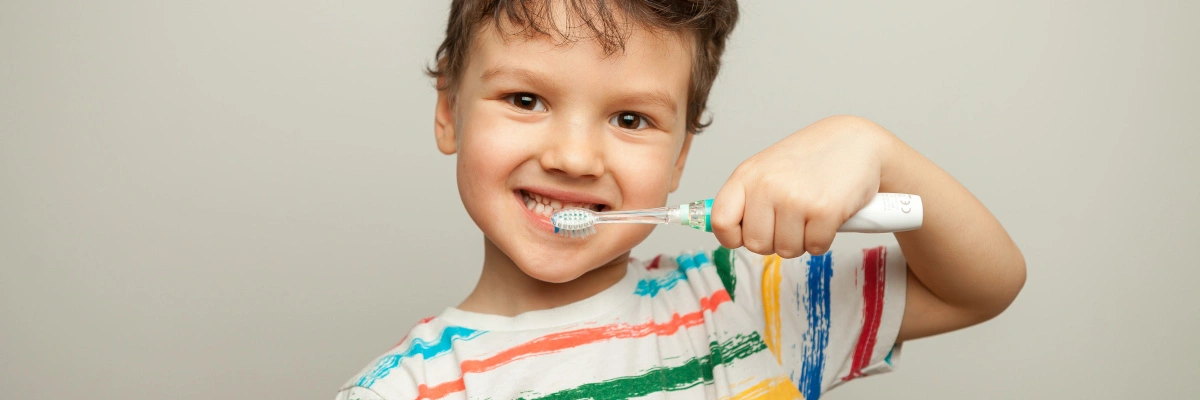 Mycie zębów dziecka