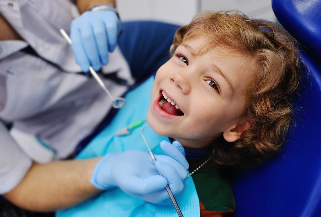 pierwsza-wizyta-u-dentysty
