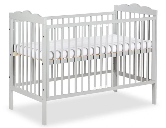 Klupś OLIVER łóżeczko dziecięce z barierką 1