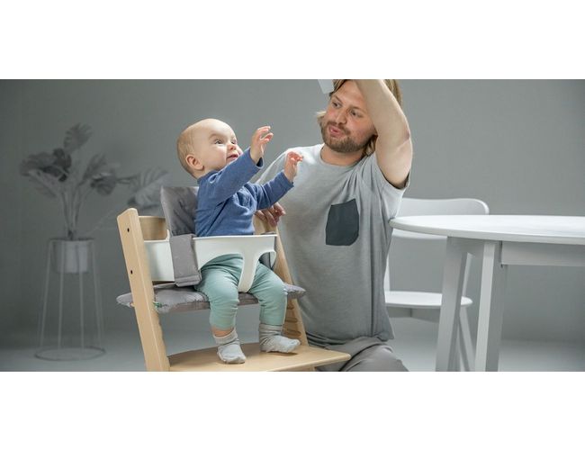 /8/3/83c8d2f1278cb92a9843ea5f078a440d_stokke_tripp_trapp_krzeselko_poduszka_baby_set_1.jpg